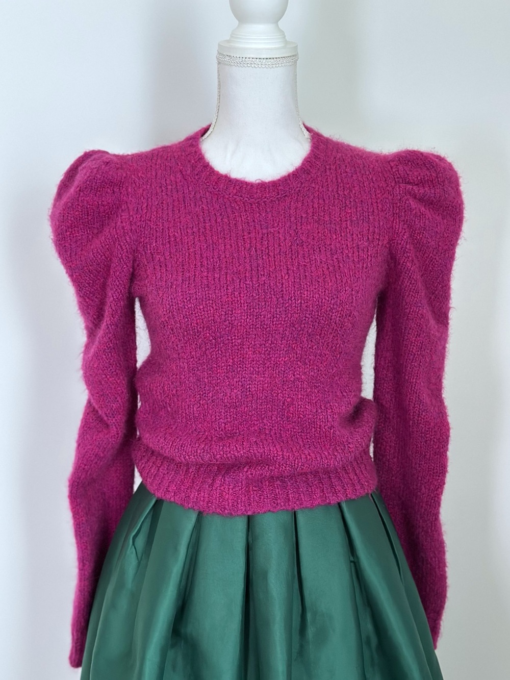 10 Crosby Derek Lam Fuchsia Puff-Sleeve Crewneck Sweater  Very good condition S